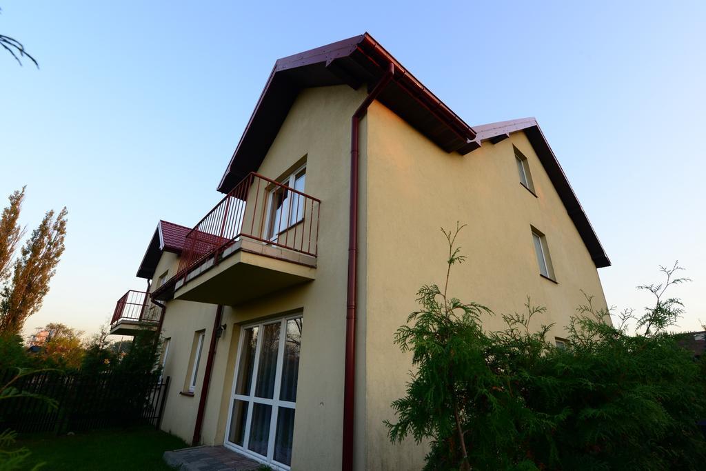 B&B Airport Modlin Nowy Dwor Mazowiecki Ngoại thất bức ảnh